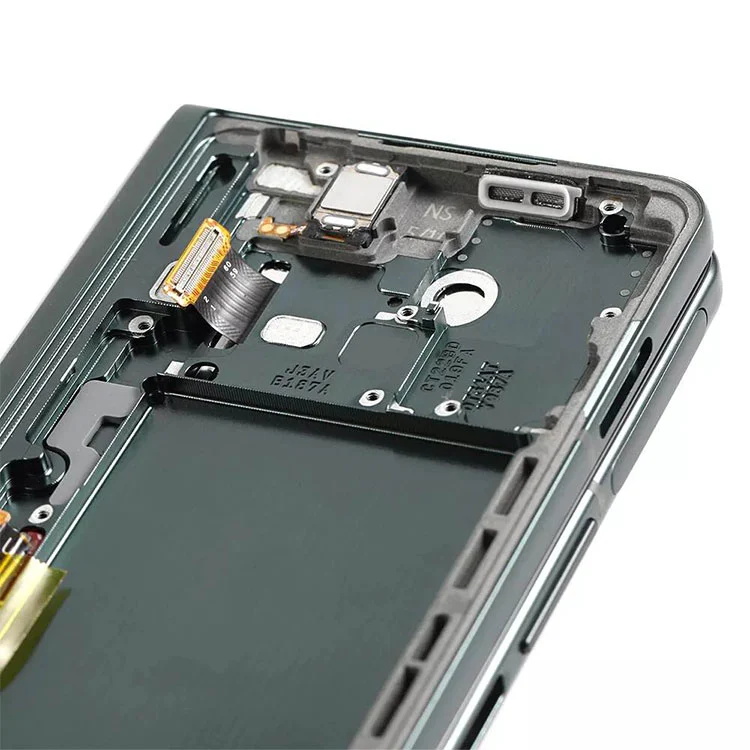 3 صفحه LCD را برابر کنید
